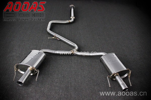 Buick Regal GS in the tail section Pic